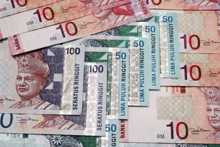 5 Risiko Besar Simpan Wang Kertas